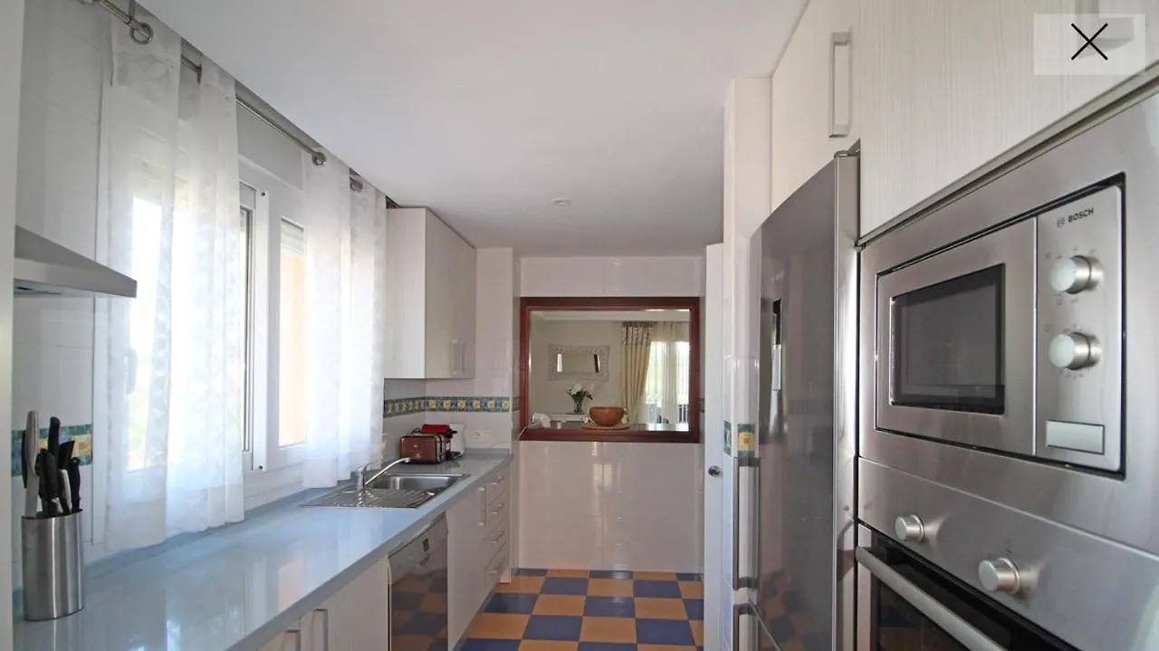 Marbella Deluxe Rooms In Royal Cabopino Townhouse 0*,  Espanha
