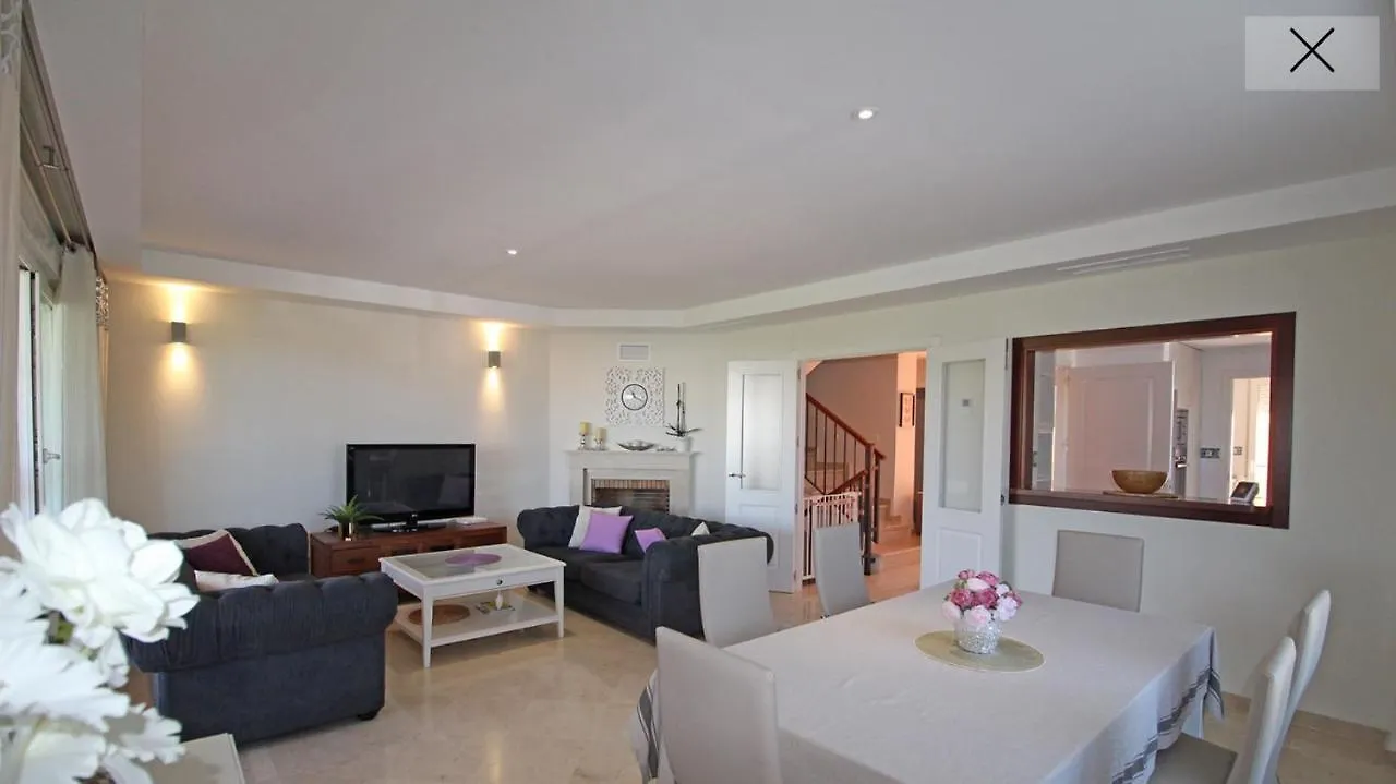 Marbella Deluxe Rooms In Royal Cabopino Townhouse 0*,  Espanha