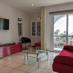 https://absolute-apartment.topcostabravahotels.com