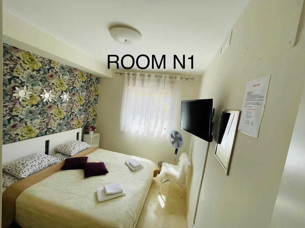Marbella Deluxe Rooms In Royal Cabopino Townhouse 0*,