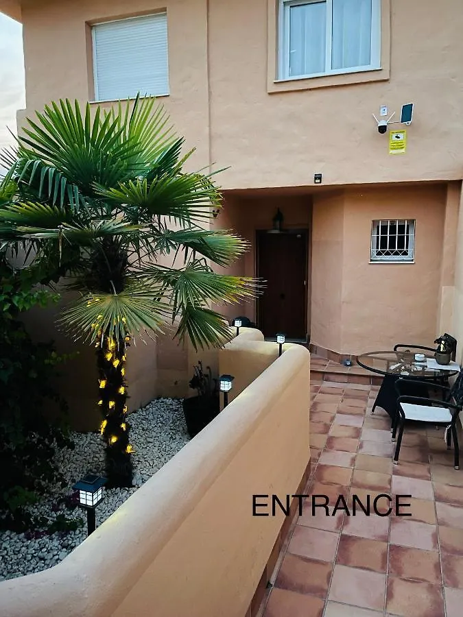 Homestay Marbella Deluxe Rooms In Royal Cabopino Townhouse Spain