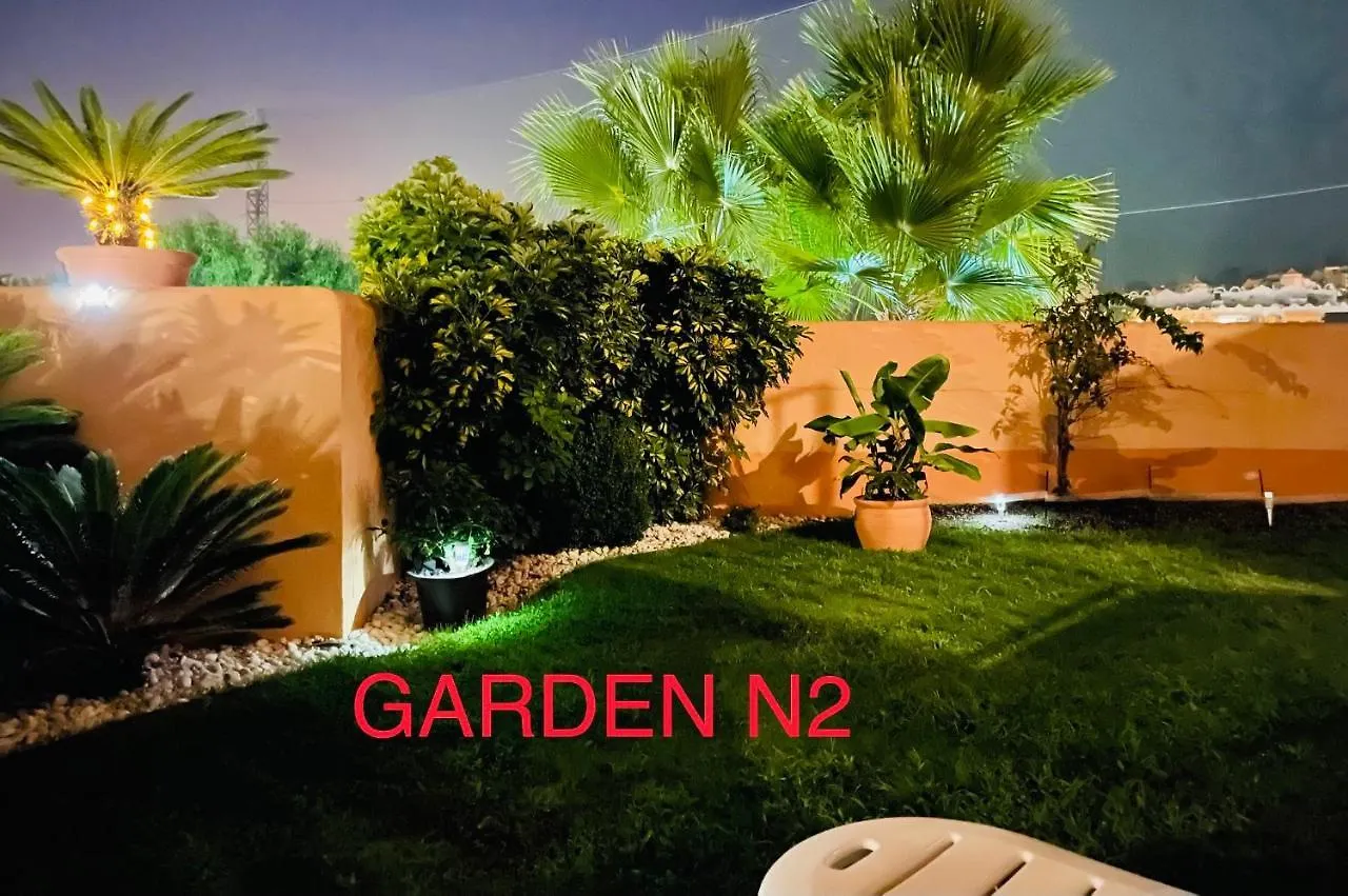Homestay Marbella Deluxe Rooms In Royal Cabopino Townhouse Spain